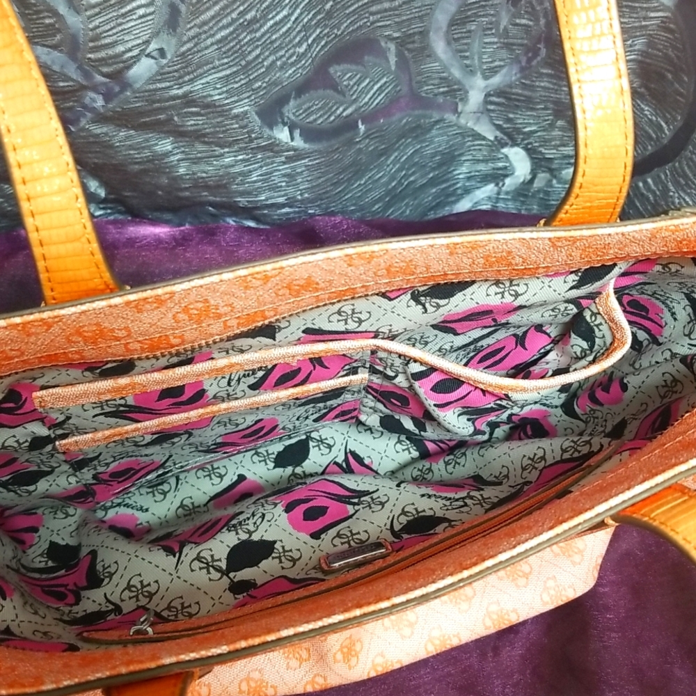 Guess Hewitt Orange Multi Signature Handbag Purse - Picture 8 of 10